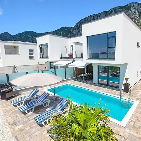 펜션 Exklusive Privatvilla In Wunderbarer