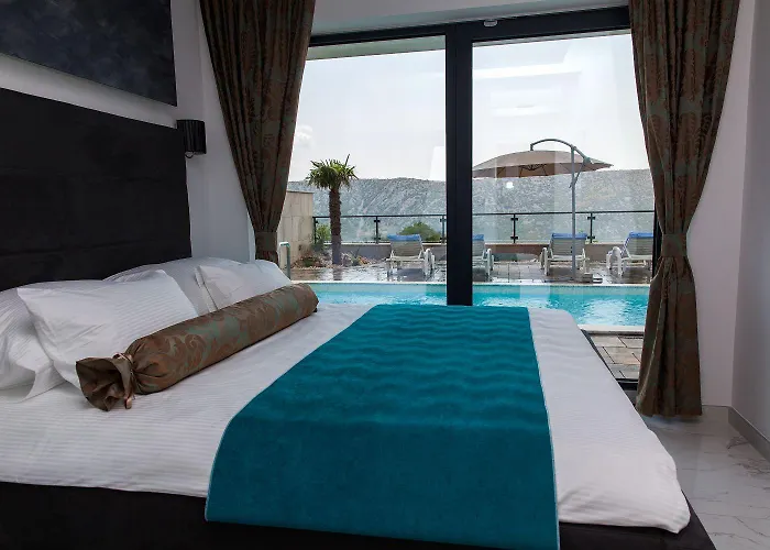 Exklusive Privatvilla In Wunderbarer 펜션 *