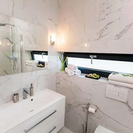 Exklusive Privatvilla In Wunderbarer *