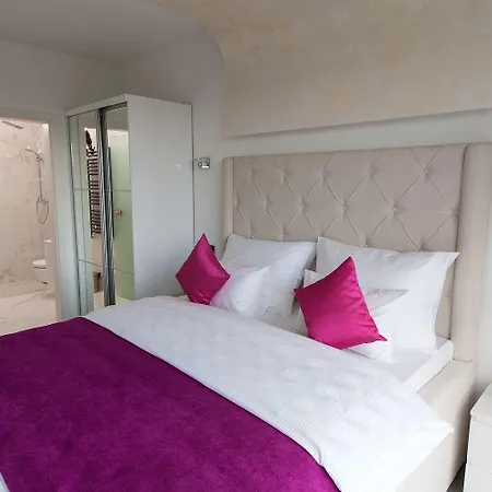 Exklusive Privatvilla In Wunderbarer *